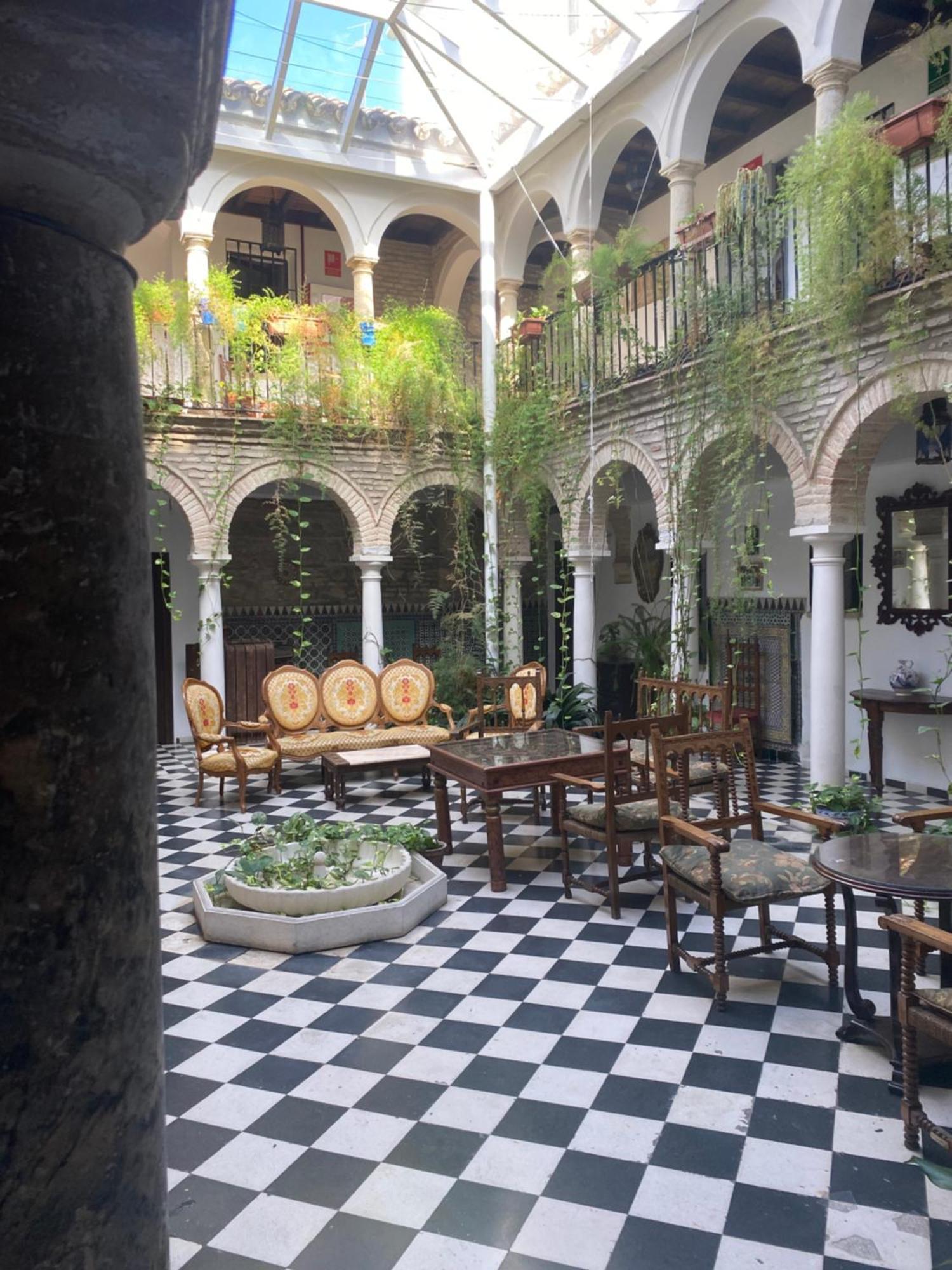 Hostal Palacio Del Corregidor กอร์โดบา ภายนอก รูปภาพ
